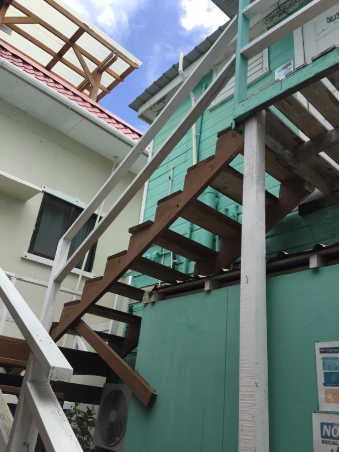 Chila'S Accommodations Caye Caulker Dış mekan fotoğraf