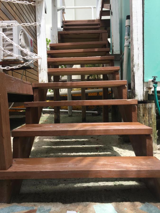 Chila'S Accommodations Caye Caulker Dış mekan fotoğraf